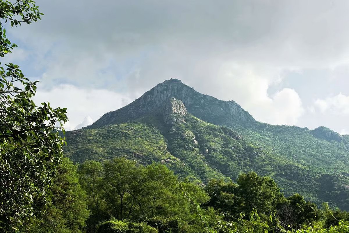 Tiruvannamalai: Transformation in the Secret Land of Siddhas